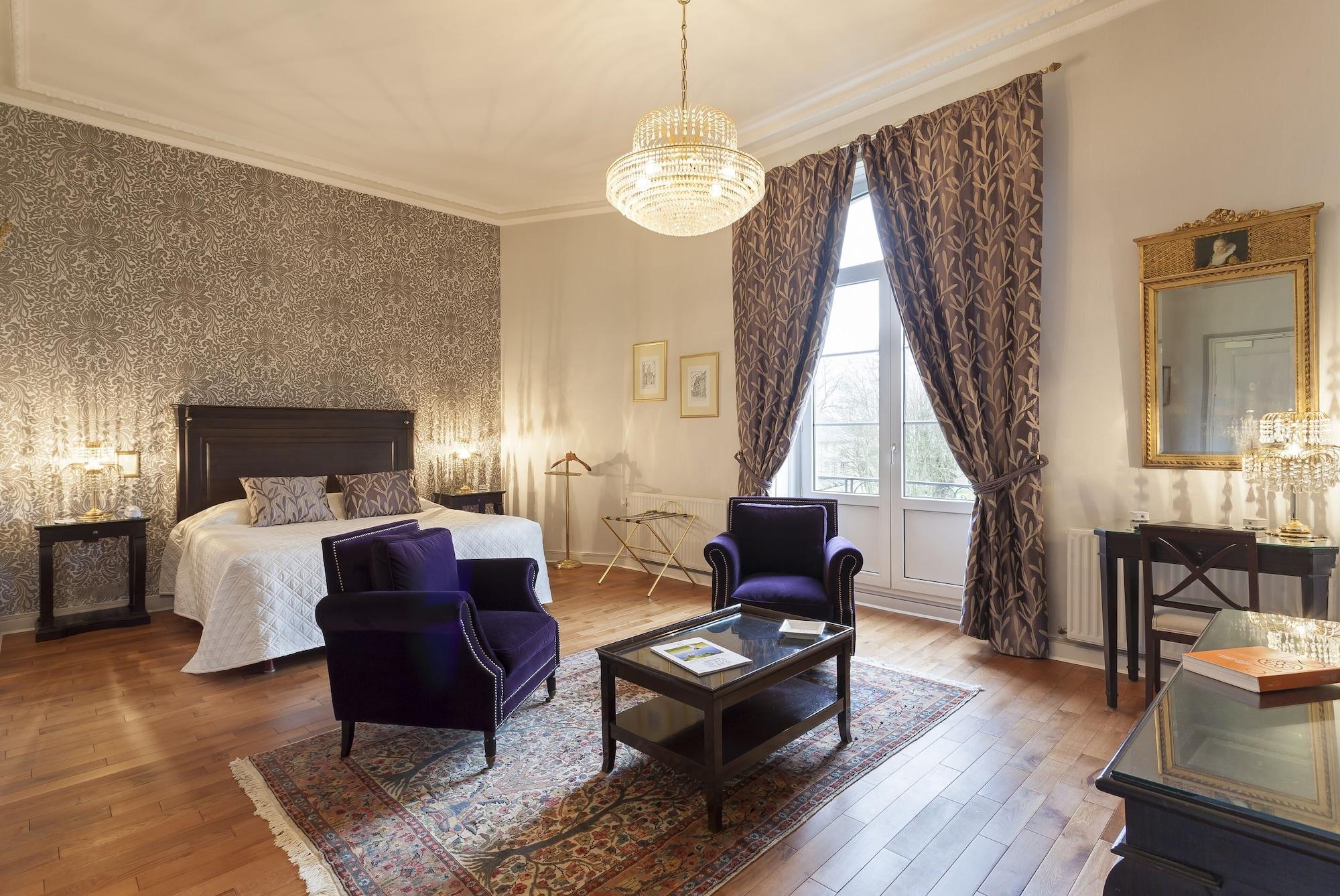 Grand Hotel "Chateau De Sully" - Piscine & Spa Sully  ภายนอก รูปภาพ