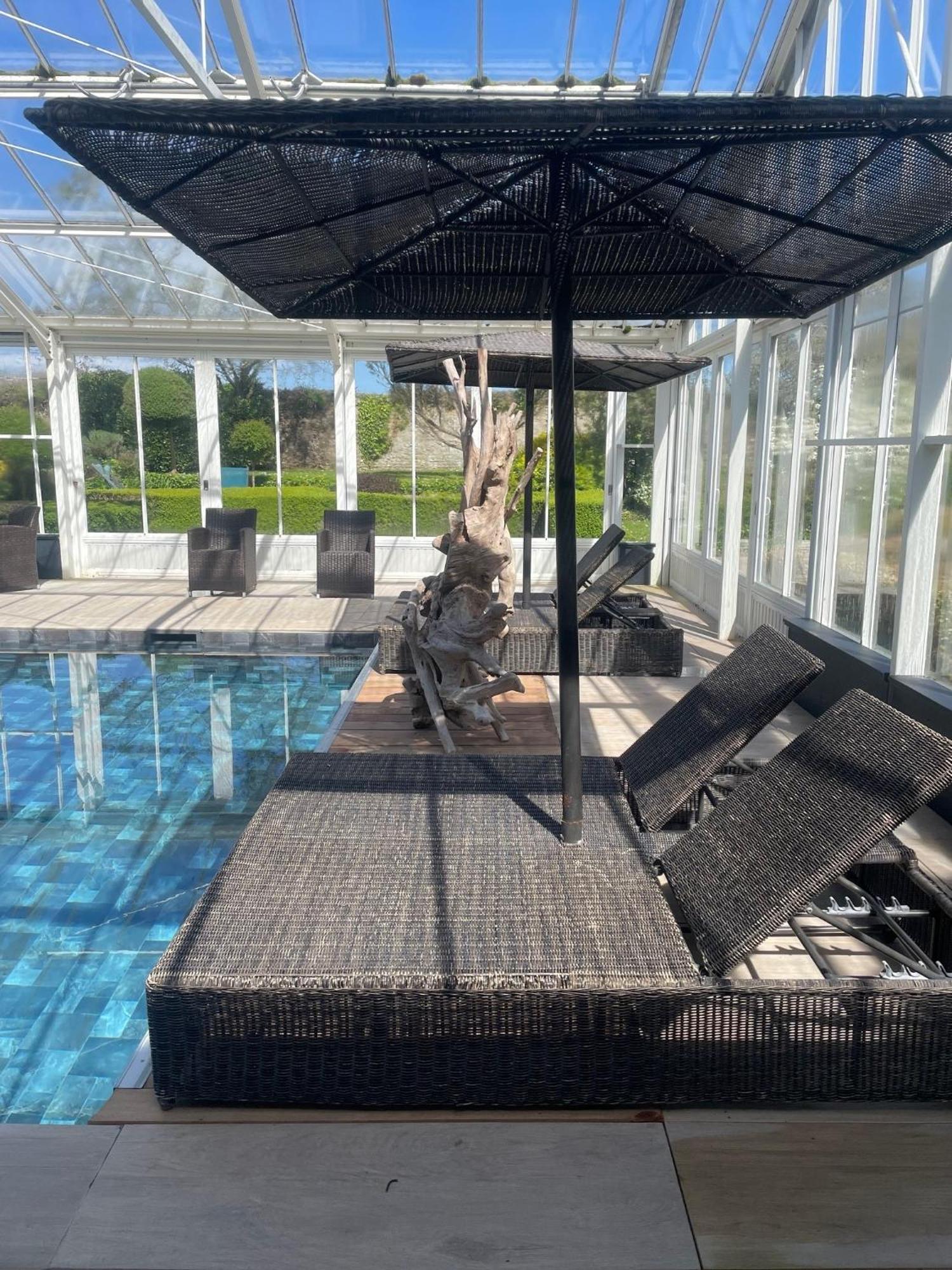 Grand Hotel "Chateau De Sully" - Piscine & Spa -Teritoria Sully  ภายนอก รูปภาพ